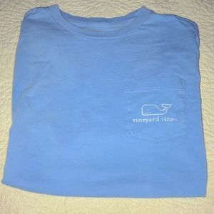 Vineyard vines tee